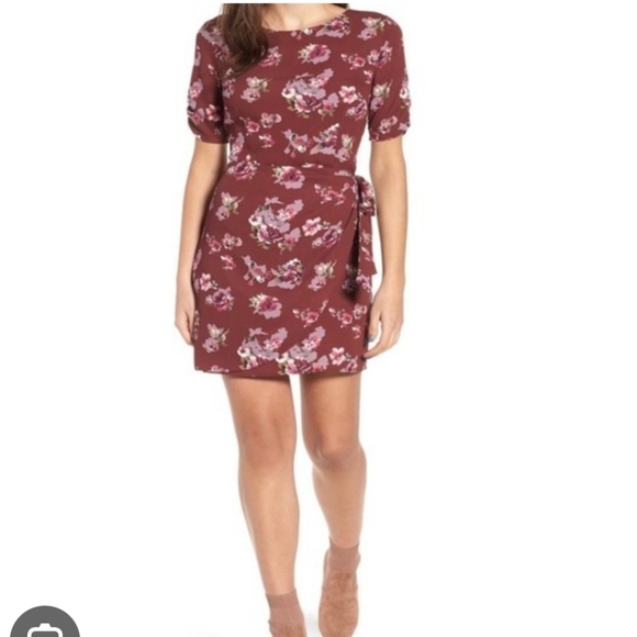 Astr Dresses & Skirts - NWT ASTR The Label Floral Faux Wrap Whimsigoth Chiffon Mini Dress Burgundy S